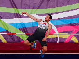 Der zehnkampf findet an zwei tagen statt, und zwar in dieser reihenfolge: Leichtathletik Zehnkampf In Ratingen Kai Kazmirek Gibt Auf Schafer Fuhrt