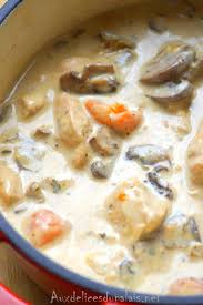 La blanquette de veau est l'un des grands classiques de la cuisine française mais jusqu'ici, je n'étais pas vraiment fan de ce plat qui pour moi c'est partie pour la recette; Blanquette De Poulet Sans Vin