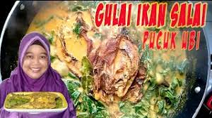 2 ekor ikan baung salai ( lele/gabus salai juga enak) 3 lembar daun salam 1 batang sereh, geprek 1 lt santan dari 1 butir kelapa terung. Gulai Ikan Salai Pucuk Ubi Cara Memasak Ikan Salai Santan Olahan Ikan Salai Patin Daun Ubi Youtube