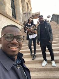 Agent Oliver Arthur meets Kwadwo Asamoah in Italy