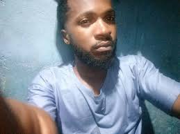 Alinifundisha Mpaka KIBARABAIG nkawa naongea nae. Haya Kikowap??