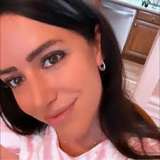 Putting the number of days left of school is purely practical… Students  want to know how much time is left to turn in their work/many are exhausted  and waiting for summer. It's