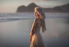 When i was younger i had lots of curiosities and was clumsy, 25 is still a clumsy age. ë§ˆë§ˆë¬´ Mamamoo On Twitter Mamamoo Comeback Teaser 2 Moonbyul Solar Wheein Hwasa 2018 03 07 6pm