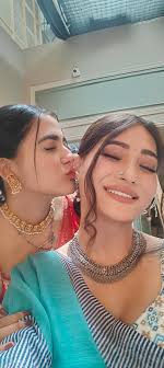 Navya singh (@Navyasi46315356)