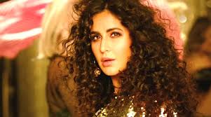 Zero Song Husn Parcham Katrina Kaif Burns The Dance Floor Entertainment News The Indian Express Bollywood actress katrina kaif hottest item song videos and photos.