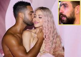 Shakira CONFIRMA ROMANCE con su “nuevo colágeno” británico! Shakira por fin  pasa página, se olvida de Piqué y confirma un nuevo romance con el  guapísimo Lucien Laviscount… ¡El actor del videoclip Puntería! #