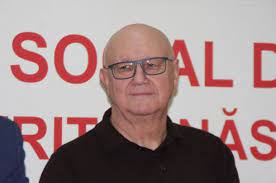 Fostul europarlamentar ioan mircea pascu, propunerea premierului viorica dancila pentru functia de comisar european, a fost desemnat, vineri, de presedintele comisiei europene. Bnr Anunta Ca Si Psd Istul Ioan Mircea Pascu Va Fi Angajat Drept Consilier Bnr A Devenit Cimitirul Psd Istilor Pensionati Aktual24