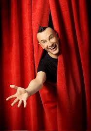 Arturo brachetti, trasformista e illusionista, questa sera all'ostia antica festival… 1 month ago. Serata Trasformista Con Arturo Brachetti A Padova Padova24ore