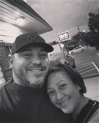 Robert Riggle (@robert.riggle.10) • Facebook