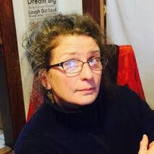 Mary Ellingwood's Instagram, Twitter & Facebook