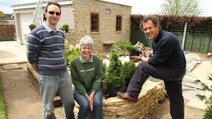 Vom klassischen haus für paare oder kleine familien über praktische stadthäuser mit schmalem schnitt bis hin zur großen stadtvilla. Monty Don Grosse Ideen Fur Kleine Garten Rtl Living