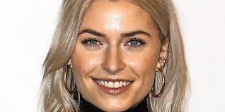 Schon länger vermuteten fans, dass die blonde schönheit längst wieder einen neuen mann an ihrer. Dustin Schone Lena Gercke Zeigt Ihren Neuen Freund Bei Instagram