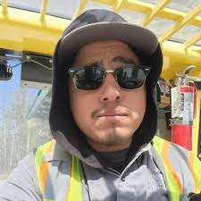 Eric Olvera (@IAmLegendEric)