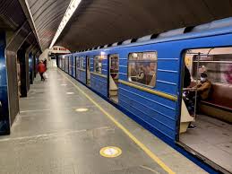 Кп «київський метрополітен» запрошує до спорткомплексу. Pervyj Den Raboty Metro Zloi Litovets Livejournal