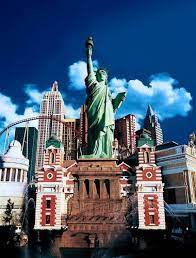 New York New York Hotel And Casino Pictures Las Vegas Hotels Vegas Vacation Las Vegas Vacation