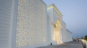 Grc board adalah papan yang dibuat dengan menggunakan bahan fiberglass dan mempunyai karakteristik bobot yang ringan. 8 Keunggulan Grc Board Untuk Dinding Rumah Awet Tapi Murah Rumah123 Com