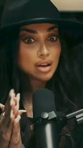 Dona Moran's Instagram, Twitter & Facebook