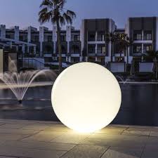 Shop modern table lamps, sconces, pendant lamps & more at west elm®. Outdoor Globe Lights 10 Methods To Decorate Outdoors And Transform The Look Of Your Home Warisan Lighting