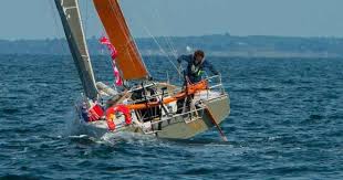 Classe Mini Premieres Courses De Saison Racontees Par 880 Les Saisons Voilier Courses