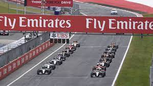 I videoen herover kan du se præcis, hvad du kan se frem til søndag. Formel 1 Start Regeln Fahrer Mussen In Ungarn Uben Auto Motor Und Sport