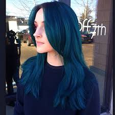 Or you can also make a full use of the different hues of one. Beautiful Color Teal Hair Turquoise Hair Hair Inspiration Color