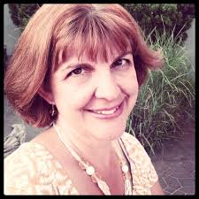 Renee Sanford's Instagram, Twitter & Facebook