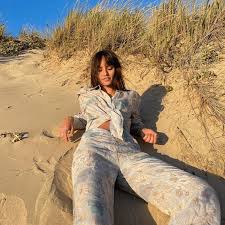 The latest on everton transfers. Shop Sandro Paris Find Sustainable Fashion Options Renoon