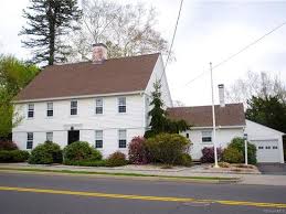 54 Curtis St Meriden Ct 06450 Mls 170189531 Zillow Connecticut Real Estate Colonial Architecture Estate Homes