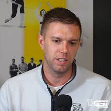 #GSI: La Familia 🏀, MWSU assistant Jon Hood coached many of his former  Kentucky teammates in @the.tournament, helping @lafamiliatbt reach the  semifinals in a field of 64 teams., "Anytime you get ...