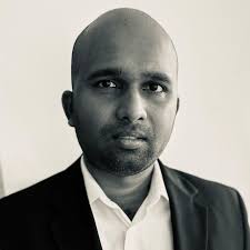 Evening I'm looking for recommendations for builders for a kitchen  renovation please. 😊 Preferably someone who's done work for you  personally/why you'd recommend them, rather than just friend  recommendations please. 😬 And