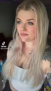 Cassie Dunn's Instagram, Twitter & Facebook