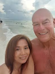 Anyone stayed at the flamingo hotel and tower in Panama? If so how was it