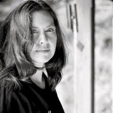 Former journalist and now musician Sarah McQuaid stops in Clare as part of  upcoming tour