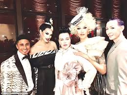 After the split, she worked as a guest singer with freestyle dancer tka and performed on the song crash (have some fun). Honeymooners Marc Jacobs And Char Defrancesco Coordinate In Coral The Morning After Their Ny Wedding Daily Mail Online