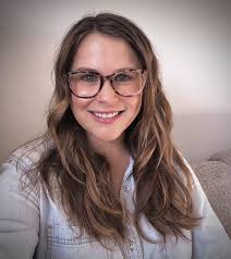 What parent and baby groups or classes are available in Elmira, Ontario?