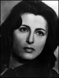 One of the most beautiful passages of the film, in this writer's view, is the intimate portrait that luca, anna's son, draws of his late mother. Filmografie Von Anna Magnani Filmstarts De