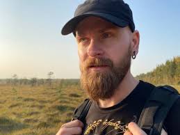 How many irish setter you have? and what's their name? comment below