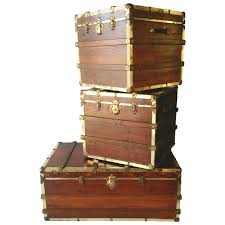 The wicker keeps stored items out of sight and allows the items to breathe. Mid Century Industrial Wood Steamer Trunk Coffee And End Table Set 1960s At 1stdibs