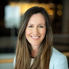 Jodie Sutherland's Instagram, Twitter & Facebook