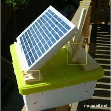 Güneşi en fazla alan bölgeye yerleştirilen güneş yani sıradan bir elektrik kesintisi, güneş paneli kullanan kişiler için bir sorun teşkil etmez. Elektrik Elektronik Projeler Panosundaki Pin