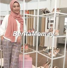 Maybe you would like to learn more about one of these? 15 Koleksi Gambar Tunang Remy Ishak Dan Biodata Penuh Ezza Yang Bukan Calang Calang Orangnya Berita Memey