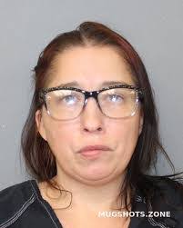 Danielle Bubb's Instagram, Twitter & Facebook