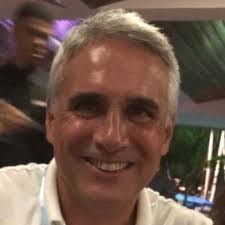 Carlos Pillado's Instagram, Twitter & Facebook