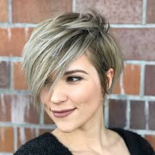 Blunt bangs, straight bangs, wavy bangs, thick or thin bangs, long bangs, short bangs, side bangs, and even braided bangs! 15 Gorgeous Short Hairstyles With Long Bangs For Girls