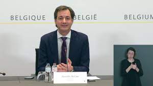 Vous retrouverez ensuite vos séries: Comite De Concertation Du 5 Fevrier Les Coiffeurs Autorises A Rouvrir Le 13 Fevrier Les Autres Metiers De Contact Le 1er Mars