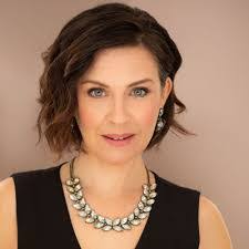 Gina Malone's Instagram, Twitter & Facebook