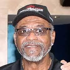 Louis Chatman's Instagram, Twitter & Facebook