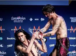 This is another reason why curiosity about his private life has grown over time. Accused Of Cocaine Use Band Singer Maneskin Has An Answer