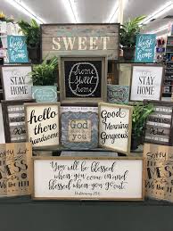 Hobby Lobby Merchandising Table Displays Hobby Lobby Decor Farmhouse Decor Trends Creative Hobbies