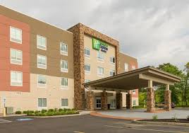 Holiday inn & suites orlando international drive south, an ihg hotel has a restaurant, outdoor swimming pool, a fitness centre and bar in orlando. Holiday Inn Express Suites Jamestown An Ihg Hotel Jamestown Updated 2021 Prices